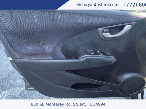 Used 2011 Honda Fit Sport image 11