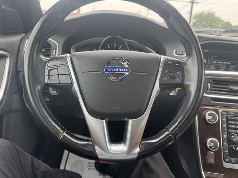 Used 2015 Volvo S60 T5 Premier Plus AWD/4WD image 28