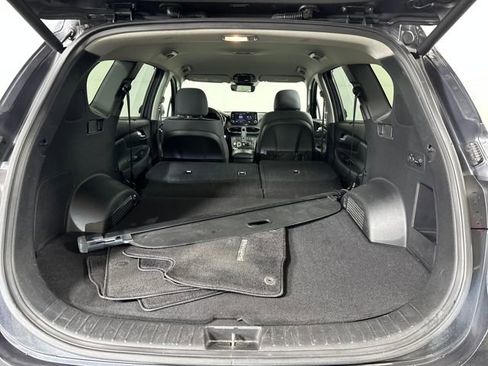 Used 2021 Hyundai Santa Fe SEL w/ Convenience Package image 26