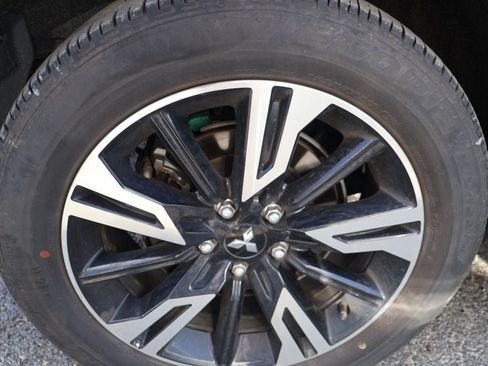 Used 2025 Mitsubishi Eclipse Cross SE AWD/4WD image 12
