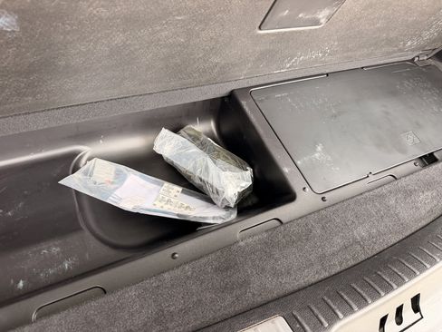 Used 2019 Lincoln Navigator Select RWD image 30