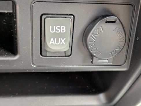 Used 2017 Toyota 4Runner SR5 Premium AWD/4WD image 29