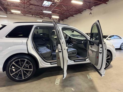 Used 2021 Audi Q7 3.0T Premium Plus w/ Premium Plus Package image 57