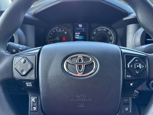 Used 2022 Toyota Tacoma SR5 image 15
