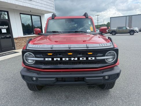 Used 2024 Ford Bronco Outer Banks AWD/4WD image 10