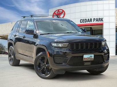Used 2024 Jeep Grand Cherokee Altitude