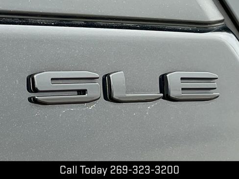 Certified 2023 GMC Terrain SLE w/ Driver Convenience Package AWD/4WD image 2