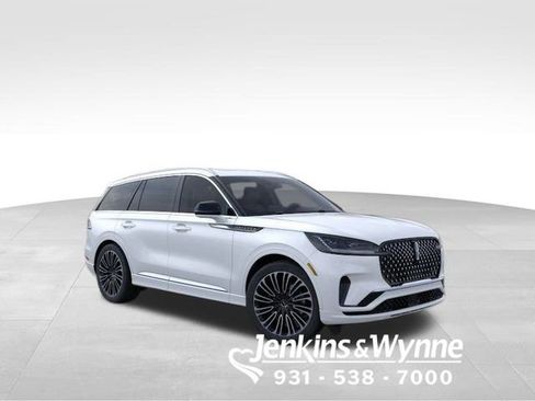 New 2026 Lincoln Aviator Black Label w/ Dynamic Handling Package image 7