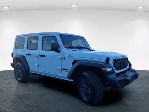 Certified 2025 Jeep Wrangler Unlimited Sport AWD/4WD image 5