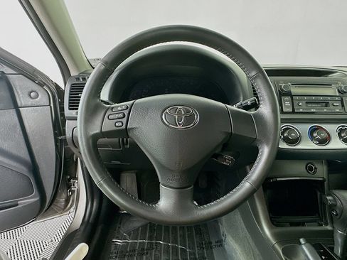 Used 2006 Toyota Camry FWD image 16