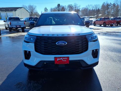 New 2026 Ford Explorer ST-Line image 4