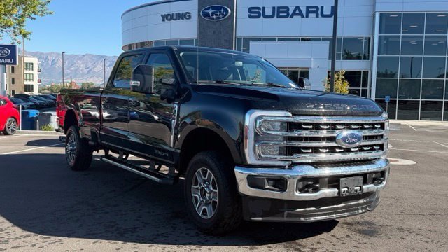 Used 2025 Ford F350 Lariat AWD/4WD image 1