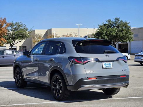 Certified 2024 Honda HR-V Sport image 5
