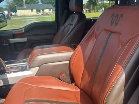 Used 2018 Ford F150 King Ranch w/ Equipment Group 601A Luxury AWD/4WD image 6