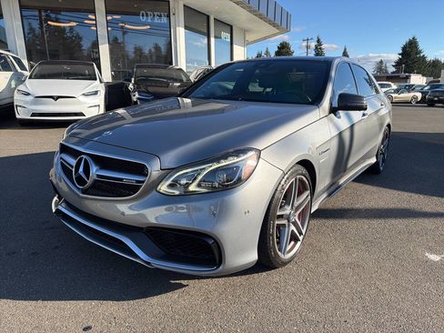 Used 2014 Mercedes-Benz E 63 AMG S-Model image 1