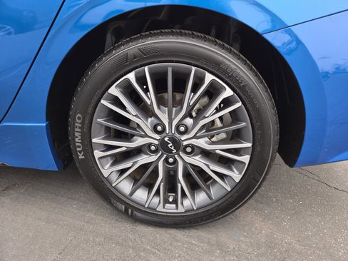 Used 2024 Kia Forte GT-Line w/ GT-Line Premium Package image 32