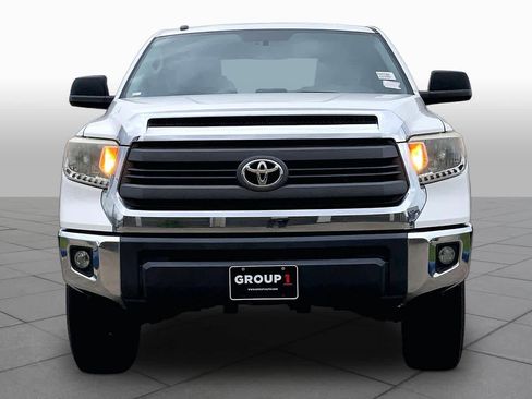 Used 2015 Toyota Tundra SR5 w/ SR5 Upgrade Package image 4