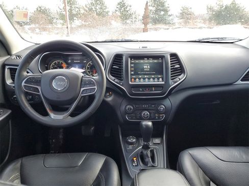 Used 2021 Jeep Cherokee Latitude Lux w/ Comfort/Convenience Group image 14