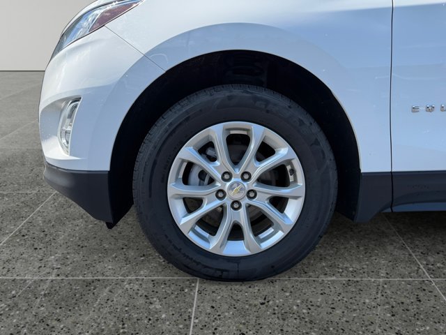 Used 2021 Chevrolet Equinox LS AWD/4WD image 16