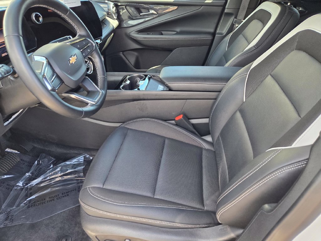 Used 2024 Chevrolet Blazer EV LT AWD/4WD image 14