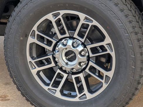 New 2026 Ford F350 Platinum w/ Platinum Plus Package image 38