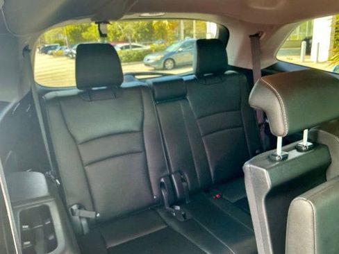 Certified 2022 Honda Pilot Special Edition image 15