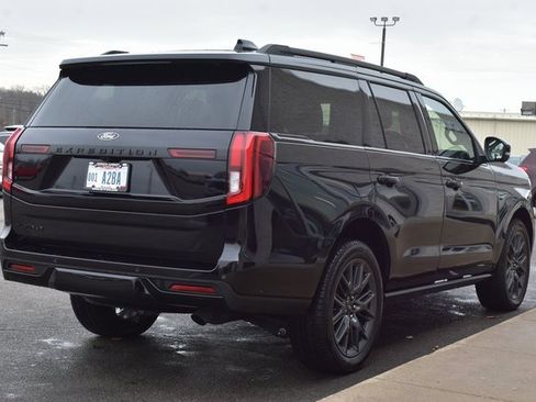 Used 2025 Ford Expedition Platinum w/ Stealth Performance Package image 6