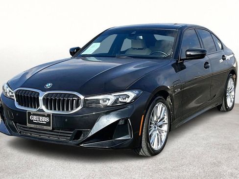 Used 2023 BMW 330e image 15