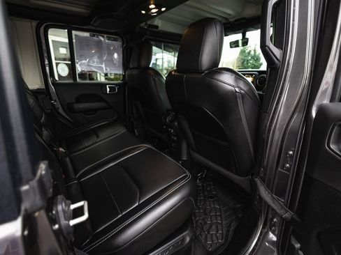 Used 2023 Jeep Wrangler Unlimited Sahara image 37