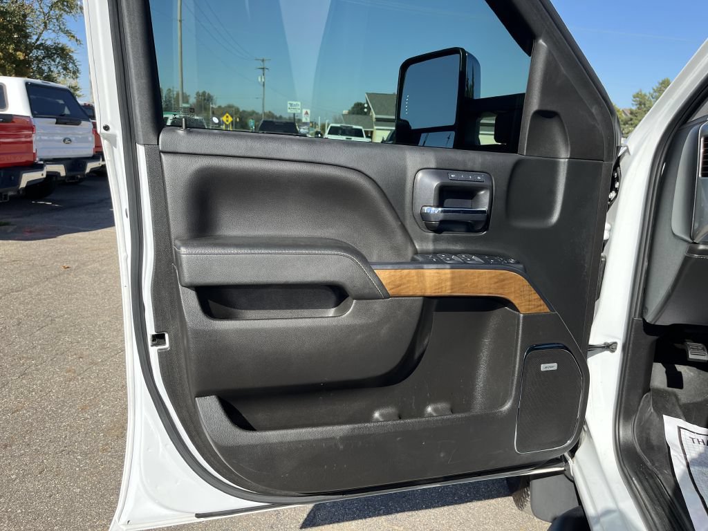 Used 2018 Chevrolet Silverado 3500 LTZ w/ Duramax Plus Package AWD/4WD image 18