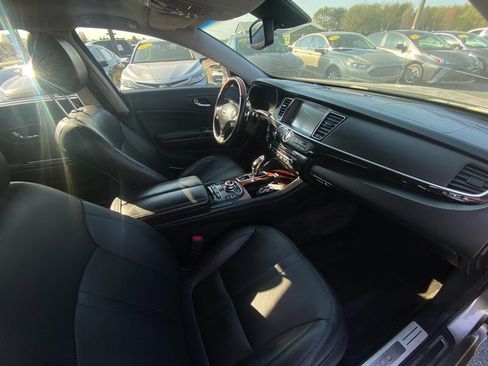 Used 2016 Kia K900 Luxury image 14