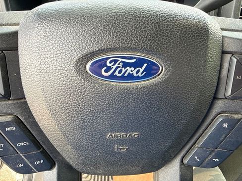 Used 2022 Ford F250 XL w/ Power Equipment Group AWD/4WD image 27
