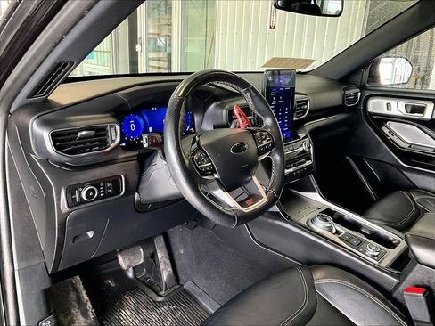 Used 2023 Ford Explorer ST w/ Equipment Group 401A image 8