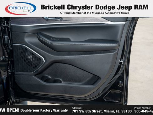 Used 2026 Jeep Grand Cherokee Limited RWD image 13