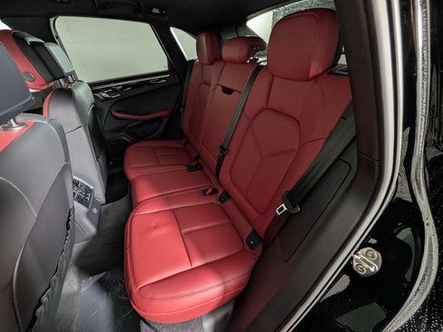 New 2026 Porsche Macan AWD/4WD image 24