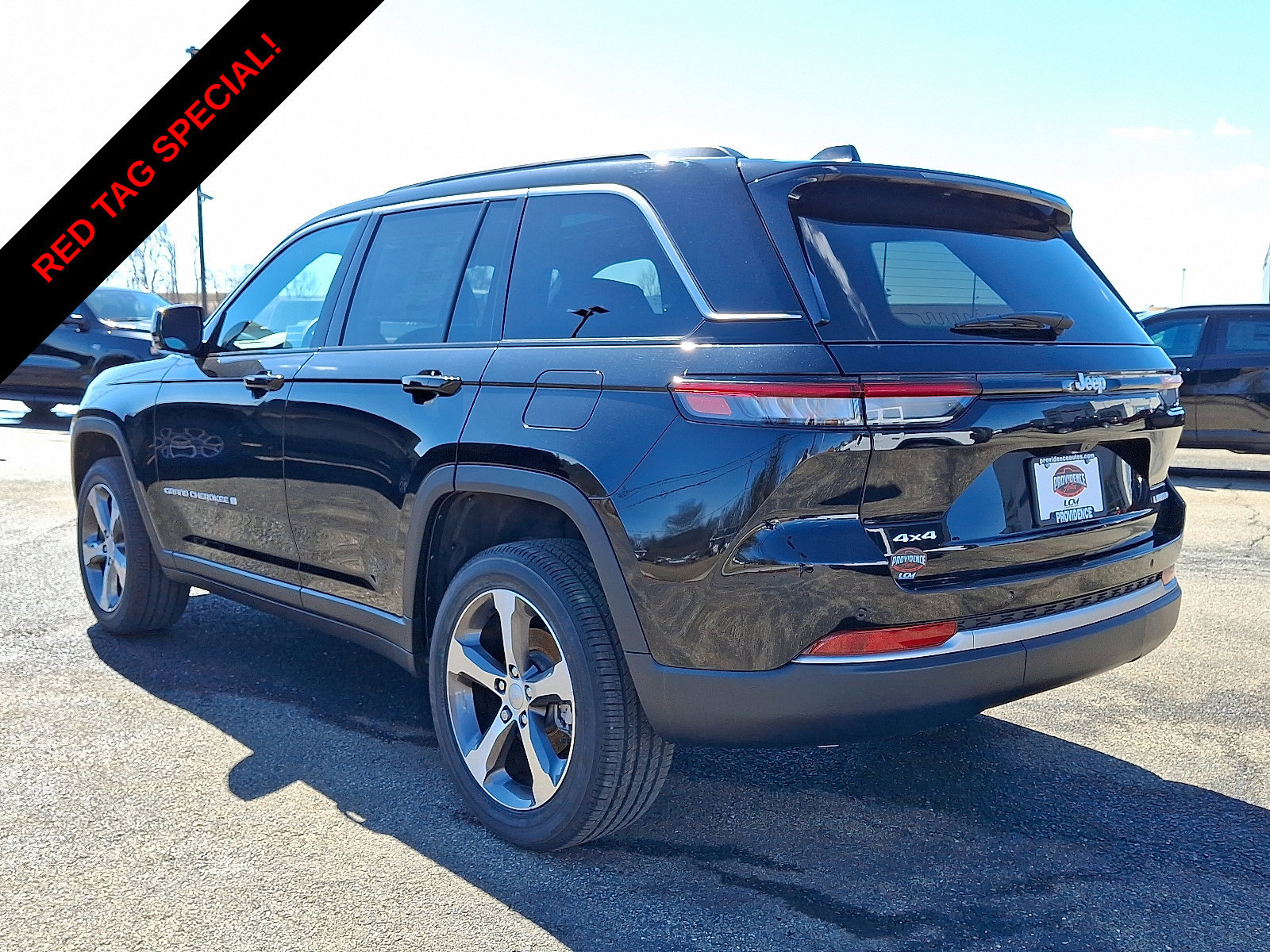 New 2026 Jeep Grand Cherokee Limited AWD/4WD image 3