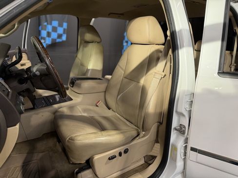 Used 2013 GMC Sierra 3500 Denali image 21