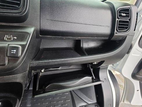 Used 2023 RAM ProMaster 2500 FWD image 19