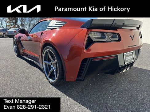 Used 2016 Chevrolet Corvette Z06 w/ 2LZ Preferred Equipment Group image 8