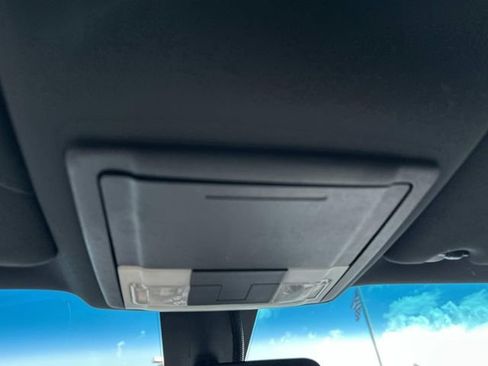 Used 2016 Ford Taurus SEL w/ Equipment Group 201A FWD image 27