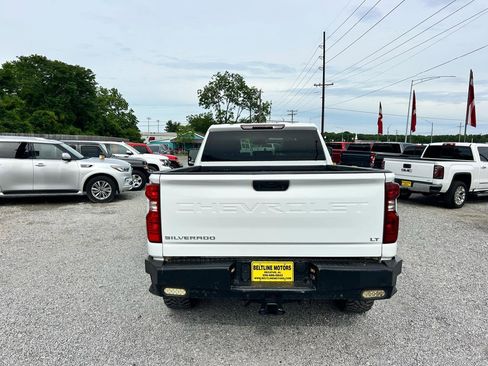Used 2022 Chevrolet Silverado 2500 LT w/ Convenience Package AWD/4WD image 17