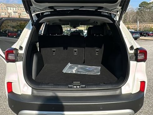 New 2025 Ford Escape SE image 19