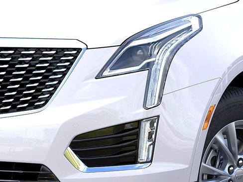 New 2026 Cadillac XT5 Luxury FWD image 10
