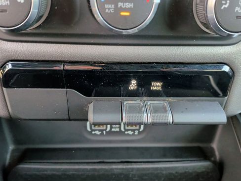 Used 2022 RAM 1500 Lone Star image 33