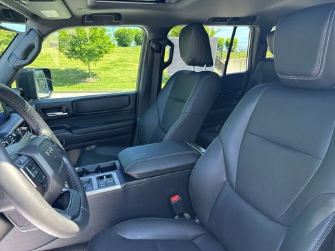 Used 2025 Toyota Land Cruiser AWD/4WD image 26