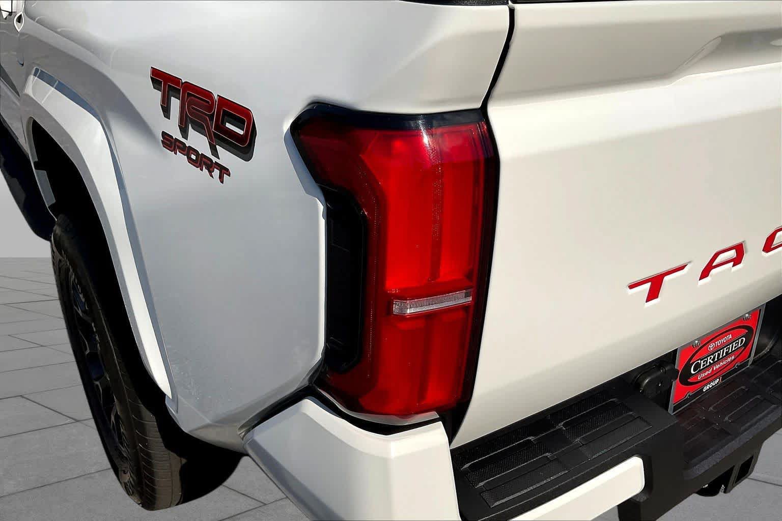 Used 2025 Toyota Tacoma SR5 RWD image 28
