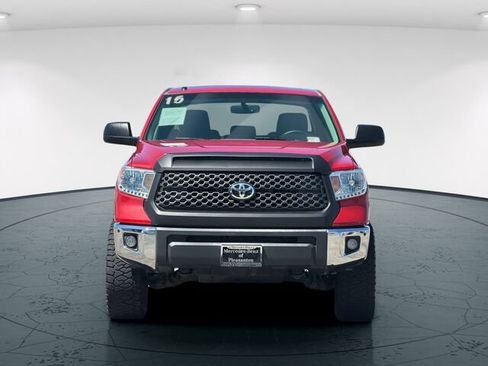 Used 2015 Toyota Tundra Limited w/ Limited Premium Package AWD/4WD image 10