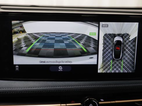 Used 2024 Nissan Ariya PLATINUM+ image 10