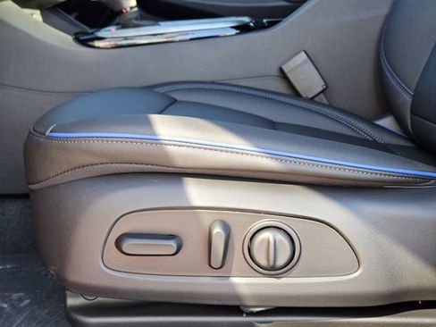 New 2026 Buick Envista Sport Touring w/ Convenience I Package image 17