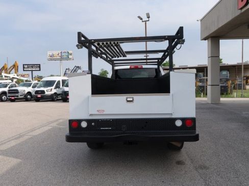 Used 2022 RAM 2500 Tradesman RWD image 5